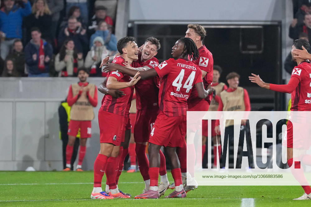 Maximilian Eggestein (SC Freiburg, 08) Torjubel, Emotionen, Torschuss, Abschluss, Torerfolg, Tor, Treffer , Deutschland, Fussball, UEFA Europa League, 1.Spieltag, Ligaphase, 2025 2026, SC Freiburg vs. FC Basel, 24.09.2025, Europa-Park Stadion, Freiburg, Deutschland Freiburg Europa-Park Stadion Baden-Württemberg Deutschland
