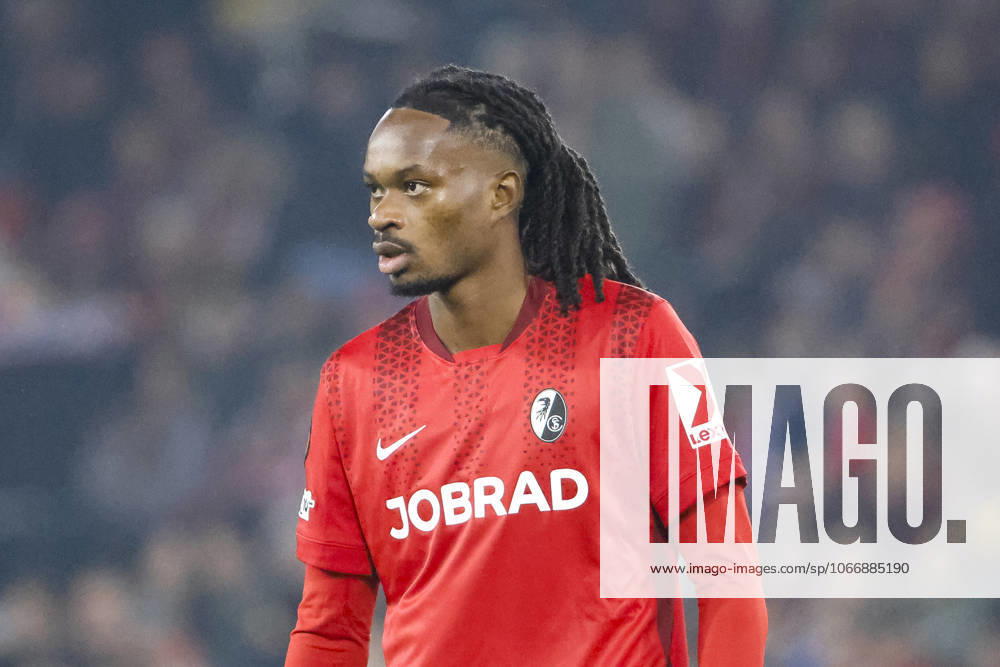 Jordy Makengo (SC Freiburg, 33) , Deutschland, Fussball, UEFA Europa League, 1. Spieltag, 2025 2026, SC Freiburg vs. FC Basel, 24.09.2025, Stadion am Wolfswinkel, Freiburg im Breisgau, Deutschland Freiburg im Breisgau Stadion am Wolfswinkel Baden-Württemberg Deutschland