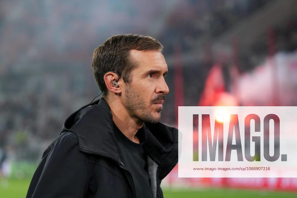Julian Schuster (SC Freiburg, Trainer) , Deutschland, Fussball, UEFA Europa League, 1.Spieltag, Ligaphase, 2025 2026, SC Freiburg vs. FC Basel, 24.09.2025, Europa-Park Stadion, Freiburg, Deutschland Freiburg Europa-Park Stadion Baden-Württemberg Deutschland