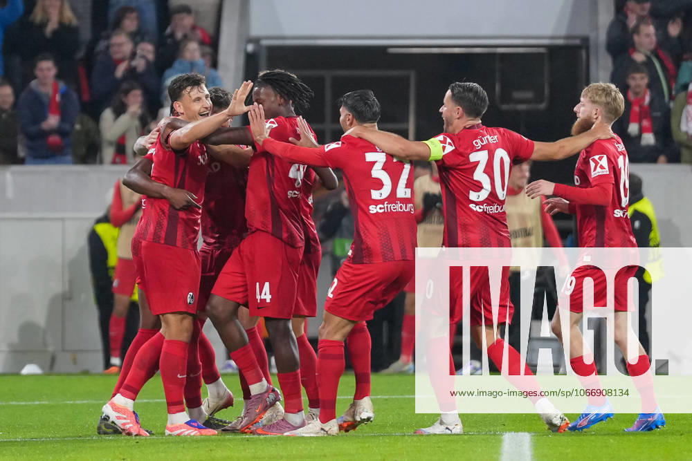 Maximilian Eggestein (SC Freiburg, 08) Torjubel, Emotionen, Torschuss, Abschluss, Torerfolg, Tor, Treffer , Deutschland, Fussball, UEFA Europa League, 1.Spieltag, Ligaphase, 2025 2026, SC Freiburg vs. FC Basel, 24.09.2025, Europa-Park Stadion, Freiburg, Deutschland Freiburg Europa-Park Stadion Baden-Württemberg Deutschland
