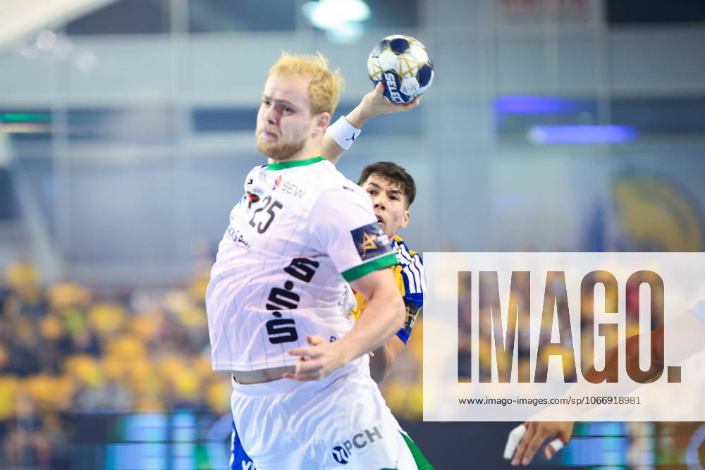 2025.09.25 Kielce Pilka reczna , Liga Mistrzow EHF , sezon 2025 26 Industria Kielce - Fuechse Berlin N z Matthes Langhoff Foto Tomasz Fafara PressFocus 2025.09.25 Kielce Handball , EHF Champions League , 2025 2026 season Industria Kielce - Fuechse Berlin Matthes Langhoff Credit: Tomasz Fafara PressFocus NEWSPIX.PL --- newspix.pl