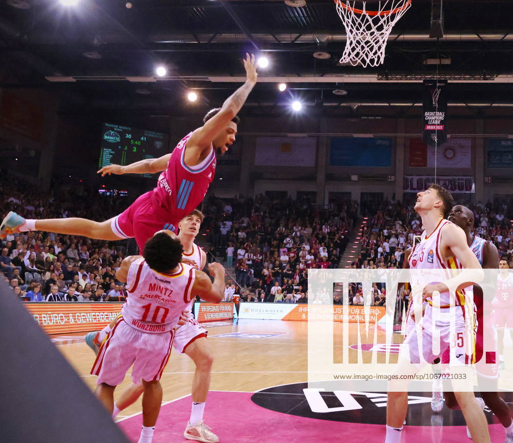 Alijah Comithier Telekom Baskets Bonn vs. Fitness First Würzburg Baskets 1. Speiltag - Saison 2025 26