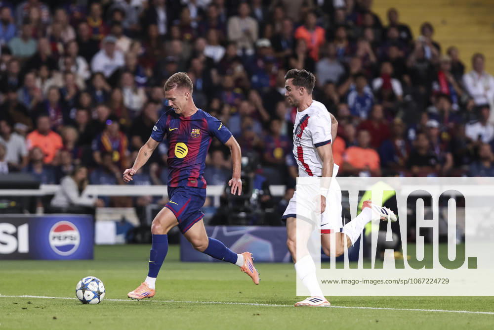 Dani Olmo of FC Barcelona, Barca and Fabian Ruiz of Paris Saint-Germain FC in action during the UEFA Champions League 2025 26 League Phase MD2, match between FC Barcelona and Paris Saint-Germain at Estadi Olimpic Lluis Companys on October 01, 2025 in Barcelona, Spain. Barcelona SPAIN - ZUMAa181 20251001_zaa_a181_057