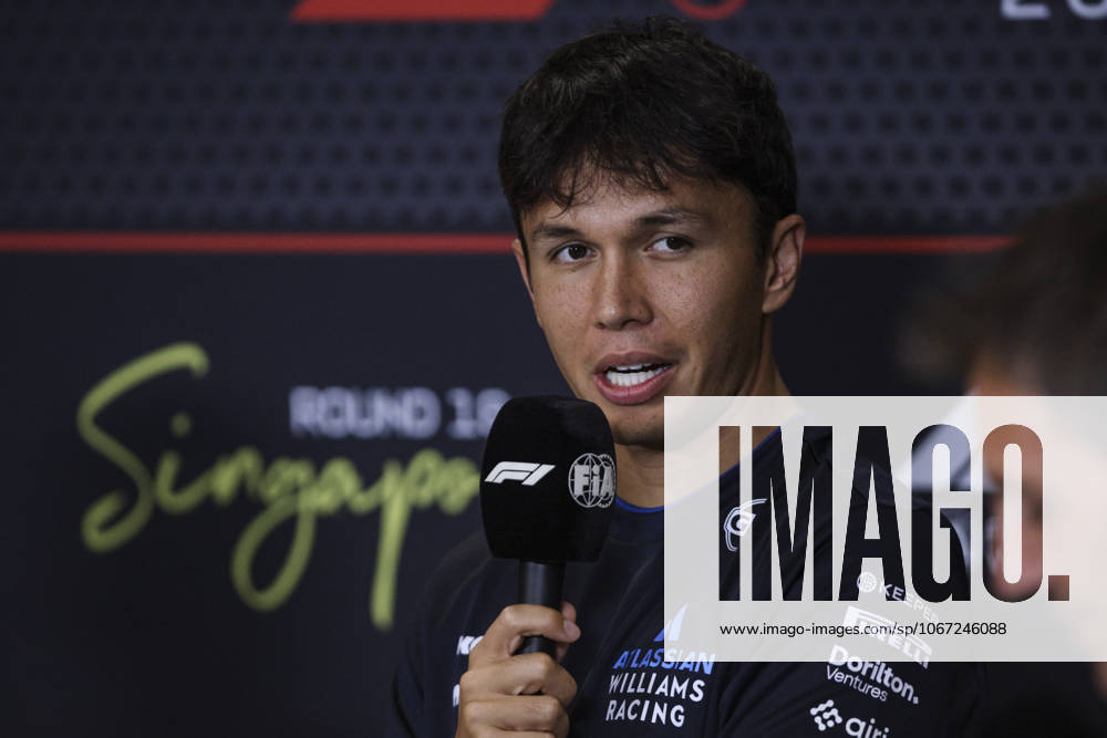 F1 - SINGAPORE GRAND PRIX 2025 ALBON Alexander (tha), Williams Racing FW47, portrait press conference, PK, Pressekonferenz during the 2025 Formula 1 Singapore Grand Prix, 18th round of the 2025 FIA Formula One World Championship, WM, Weltmeisterschaft from October 3 to 5, 2025 on the Marina Bay Street Circuit, in Singapore - SingaporeSingapore
