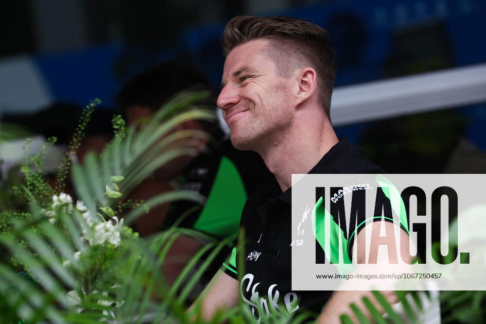 F1 - SINGAPORE GRAND PRIX 2025 HULKENBERG Nico (ger), Stake F1 Team Kick C45, portrait during the 2025 Formula 1 Singapore Grand Prix, 18th round of the 2025 FIA Formula One World Championship, WM, Weltmeisterschaft from October 3 to 5, 2025 on the Marina Bay Street Circuit, in Singapore - SingaporeSingapore