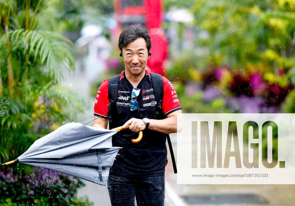 F1 - SINGAPORE GRAND PRIX 2025 KOMATSU Ayao (jpn), Team Principal of Haas F1 team, portrait during the 2025 Formula 1 Singapore Grand Prix, 18th round of the 2025 FIA Formula One World Championship, WM, Weltmeisterschaft from October 3 to 5, 2025 on the Marina Bay Street Circuit, in Singapore - SingaporeSingapore