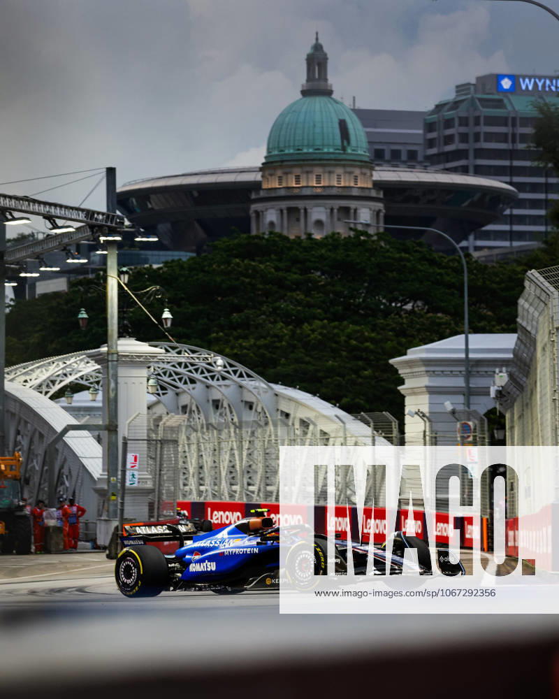 F1 - SINGAPORE GRAND PRIX 2025 55 SAINZ Carlos (spa), Williams Racing FW47, action during the 2025 Formula 1 Singapore Grand Prix, 18th round of the 2025 FIA Formula One World Championship, WM, Weltmeisterschaft from October 3 to 5, 2025 on the Marina Bay Street Circuit, in Singapore - SingaporeSingapore
