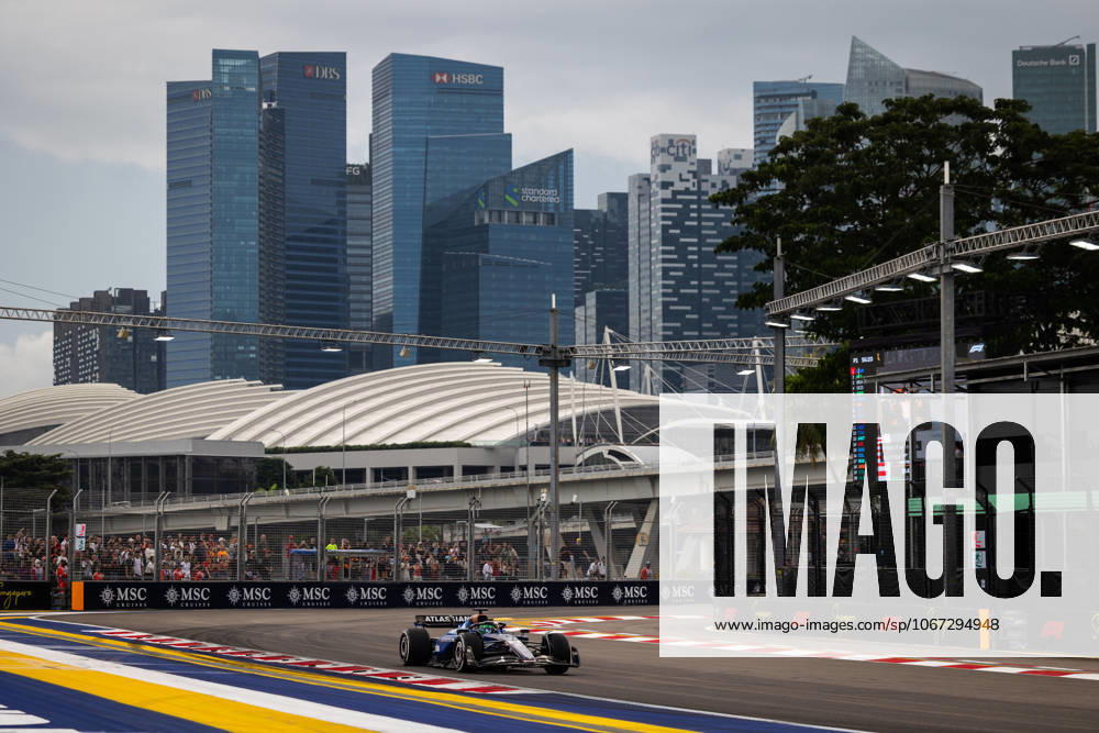 F1 - SINGAPORE GRAND PRIX 2025 23 ALBON Alexander (tha), Williams Racing FW47, action during the 2025 Formula 1 Singapore Grand Prix, 18th round of the 2025 FIA Formula One World Championship, WM, Weltmeisterschaft from October 3 to 5, 2025 on the Marina Bay Street Circuit, in Singapore - SingaporeSingapore