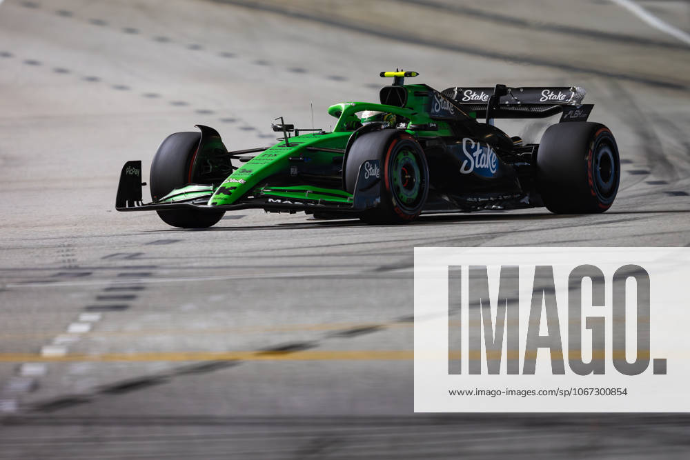 F1 - SINGAPORE GRAND PRIX 2025 05 BORTOLETO Gabriel (bra), Stake F1 Team Kick C45, action during the 2025 Formula 1 Singapore Grand Prix, 18th round of the 2025 FIA Formula One World Championship, WM, Weltmeisterschaft from October 3 to 5, 2025 on the Marina Bay Street Circuit, in Singapore - SingaporeSingapore