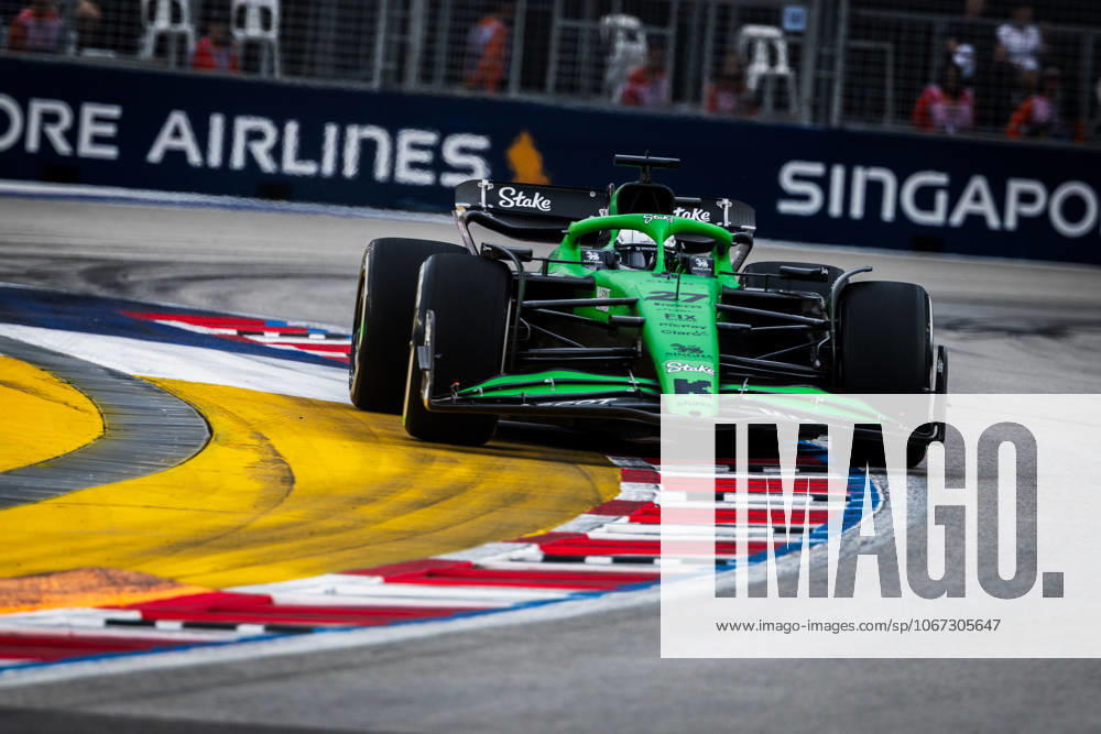 2025 Formula One Singapore Grand Prix Marina Bay Street Circuit, Singapore, Singapore. 3.October.2025; Nico Hulkenberg of Germany and Stake F1 Team Kick Sauber during Free Practice 1 Formula One Singapore Grand Prix (Photo by Jay Hirano) Singapore Marina Bay Street Circuit Singapore