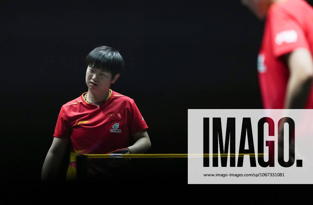 (251004) -- BEIJING, Oct. 4, 2025 -- Sun Yingsha reacts during the women s singles semifinal match between Sun Yingsha of China and Chen Xingtong of China at 2025 World Table tennis, Tischtennis (WTT) China Smash in Beijing, China, Oct. 4, 2025. ) (SP)CHINA-BEIJING-TABLE TENNIS-WTT-CHINA SMASH-WOMEN S SINGLES-SEMIFINAL(CN) SunxFei