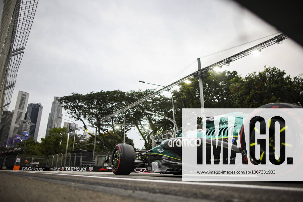 F1 - SINGAPORE GRAND PRIX 2025 18 STROLL Lance (can), Aston Martin F1 Team AMR25, action during the 2025 Formula 1 Singapore Grand Prix, 18th round of the 2025 FIA Formula One World Championship, WM, Weltmeisterschaft from October 3 to 5, 2025 on the Marina Bay Street Circuit, in Singapore - SingaporeSingapore