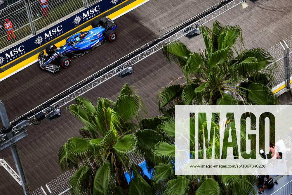 F1 - SINGAPORE GRAND PRIX 2025 23 ALBON Alexander (tha), Williams Racing FW47, action during the 2025 Formula 1 Singapore Grand Prix, 18th round of the 2025 FIA Formula One World Championship, WM, Weltmeisterschaft from October 3 to 5, 2025 on the Marina Bay Street Circuit, in Singapore - SingaporeSingapore
