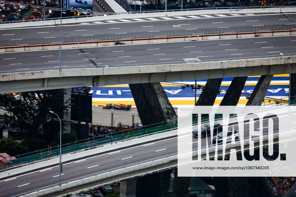 F1 - SINGAPORE GRAND PRIX 2025 01 VERSTAPPEN Max (nld), Red Bull Racing RB21, action during the 2025 Formula 1 Singapore Grand Prix, 18th round of the 2025 FIA Formula One World Championship, WM, Weltmeisterschaft from October 3 to 5, 2025 on the Marina Bay Street Circuit, in Singapore - SingaporeSingapore