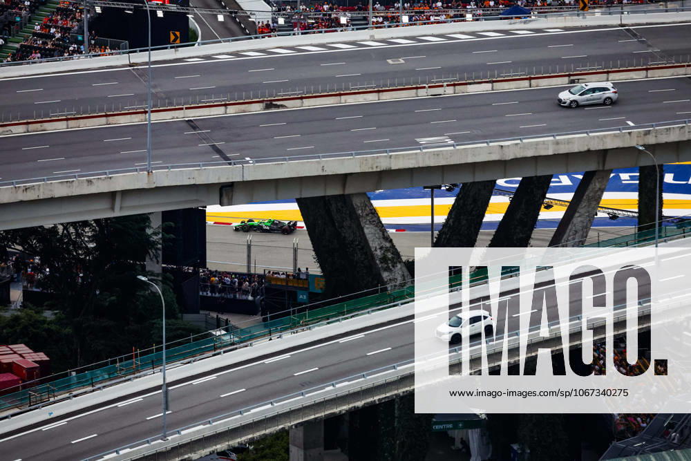 F1 - SINGAPORE GRAND PRIX 2025 05 BORTOLETO Gabriel (bra), Stake F1 Team Kick C45, action during the 2025 Formula 1 Singapore Grand Prix, 18th round of the 2025 FIA Formula One World Championship, WM, Weltmeisterschaft from October 3 to 5, 2025 on the Marina Bay Street Circuit, in Singapore - SingaporeSingapore