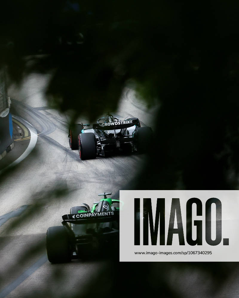 F1 - SINGAPORE GRAND PRIX 2025 12 KIMI ANTONELLI Andrea (ita), Mercedes AMG F1 Team W16, action during the 2025 Formula 1 Singapore Grand Prix, 18th round of the 2025 FIA Formula One World Championship, WM, Weltmeisterschaft from October 3 to 5, 2025 on the Marina Bay Street Circuit, in Singapore - SingaporeSingapore