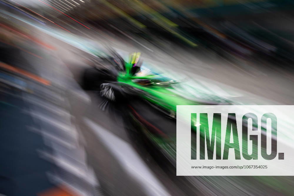 F1 - SINGAPORE GRAND PRIX 2025 05 BORTOLETO Gabriel (bra), Stake F1 Team Kick C45, action during the 2025 Formula 1 Singapore Grand Prix, 18th round of the 2025 FIA Formula One World Championship, WM, Weltmeisterschaft from October 3 to 5, 2025 on the Marina Bay Street Circuit, in Singapore - SingaporeSingapore