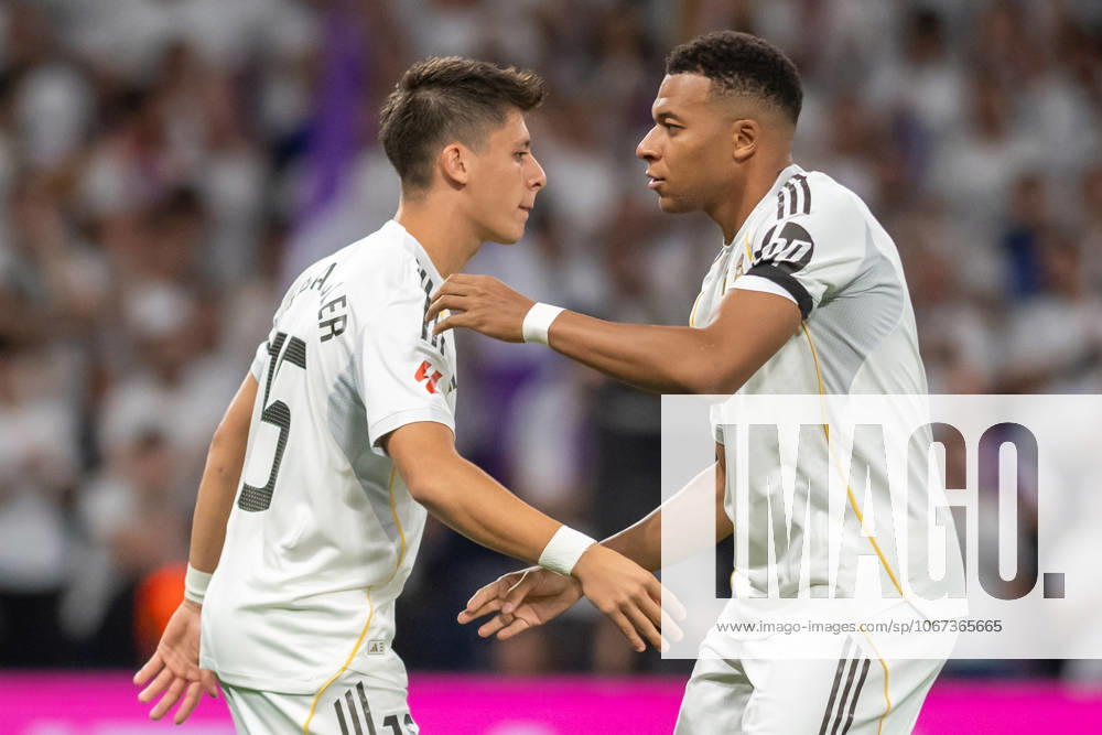 REAL MADRID CF v VILLARREAL CF. LA LIGA 2025 2026. ROUND 8. Real Madrid CFs Arda Guler (l) and Kylian Mbappe during La Liga match. October 4, 2025. (ALTERPHOTOS Jorge Ropero)