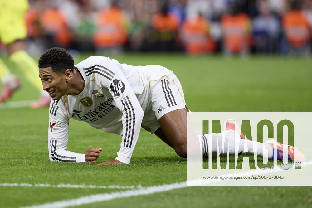 Jude Bellingham of Real Madrid CF during La Liga football match between Real Madrid CF v Villareal CF at Santiago Bernabeu Stadium in Madrid, Spain, October 4, 2025 Madrid Spain - ZUMAa206 20251004_zsp_a206_124
