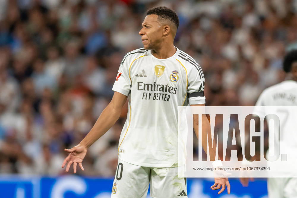 REAL MADRID CF v VILLARREAL CF. LA LIGA 2025 2026. ROUND 8. Real Madrid CFs Kylian Mbappe during La Liga match. October 4, 2025. (ALTERPHOTOS Jorge Ropero) MadridSpain