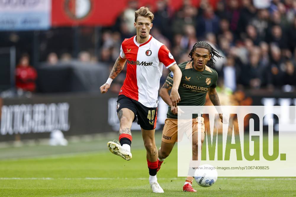 ROTTERDAM - (l-r) Luciano Valente of Feyenoord, Alonzo Engwanda-Ongena of FC Utrecht during the Dutch Eredivisie match between Feyenoord and FC Utrecht at Feyenoord Stadion de Kuip on October 5, 2025, in Rotterdam, Netherlands. ANP MAURICE VAN STEEN Eredivisie 2025 26 ANPxSportx IVx 538411802 originalFilename: 538411802