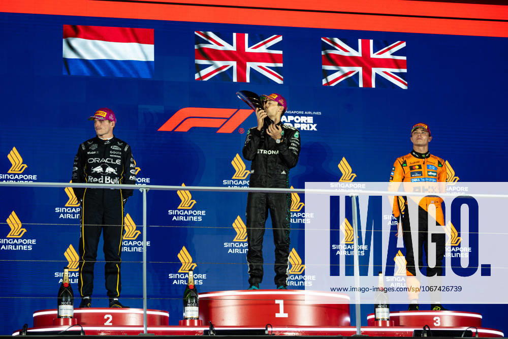 Formula 1 Singapore Grand Prix SINGAPORE, SINGAPORE - OCTOBER 5: George Russell from Mercedes wins the Formula 1 Singapore Grand Prix at the Marina Bay Street Circuit in Singapore on October 5, 2025. More than 300,000 fans turned out over race weekend according to the organisers. Zakaria Zainal Anadolu Singapore Singapore. Editorial use only. Please get in touch for any other usage.