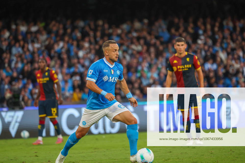 Stanislav Lobotka of SSC Napoli During the 2025 26 Italian Serie A football match between SSC Napoli and Genoa on October 5, 2025, at the Diego Armando Maradona Stadium in Naples...Pictured: Napoli ITALIA - ZUMAs236 20251005_aap_s236_049