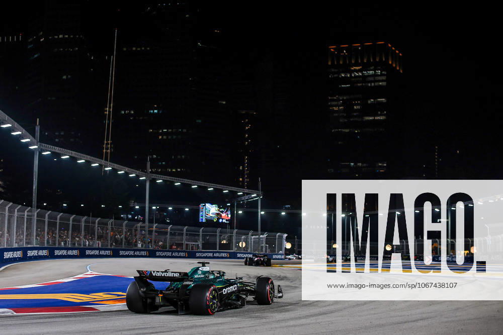 F1 - SINGAPORE GRAND PRIX 2025 18 STROLL Lance (can), Aston Martin F1 Team AMR25, action during the 2025 Formula 1 Singapore Grand Prix, 18th round of the 2025 FIA Formula One World Championship, WM, Weltmeisterschaft from October 3 to 5, 2025 on the Marina Bay Street Circuit, in Singapore - SingaporeSingapore