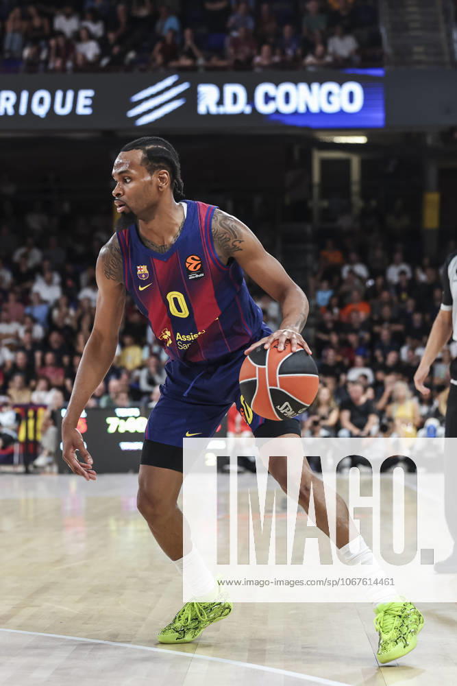 Kevin Punter of FC Barcelona, Barca in action during the Turkish Airlines Euroleague 2025 26 League Phase MD3, match played between FC Barcelona and Valencia Basket at Palau Blaugrana on October 10, 2025 in Barcelona, Spain. Barcelona Spain - ZUMAa181 20251010_zaa_a181_405