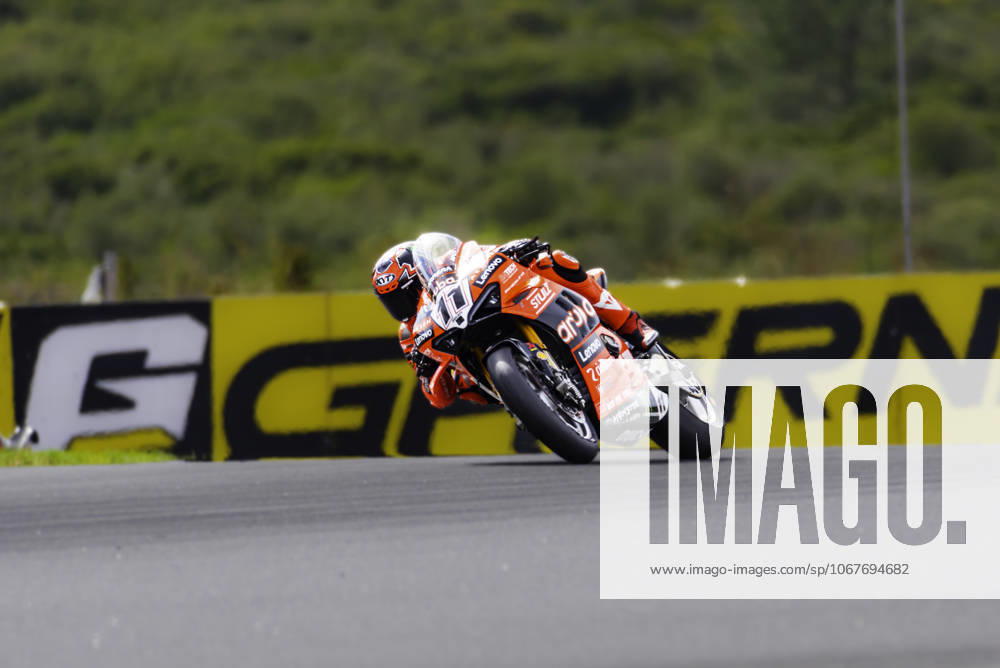 Nicolo Bulega in action during the WorldSBK Championship Race 2 at the Estoril Circuit, Portugal, on October 12, 2025. Cascais Portugal - ZUMAr200 20251012_zsp_r200_037