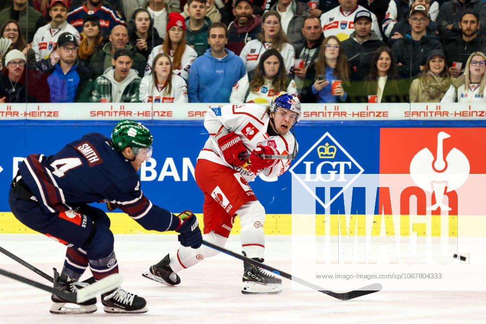 Ice hockey, Eishockey - CHL, EC RBS vs Berlin SALZBURG,AUSTRIA,15.OCT.25 - ICE HOCKEY - CHL, Champions Hockey League, group stage, EC Red Bull Salzburg vs Eisbaeren Berlin. Image shows Troy Bourke (EC RBS). GEPAxpictures xMathiasxMandl