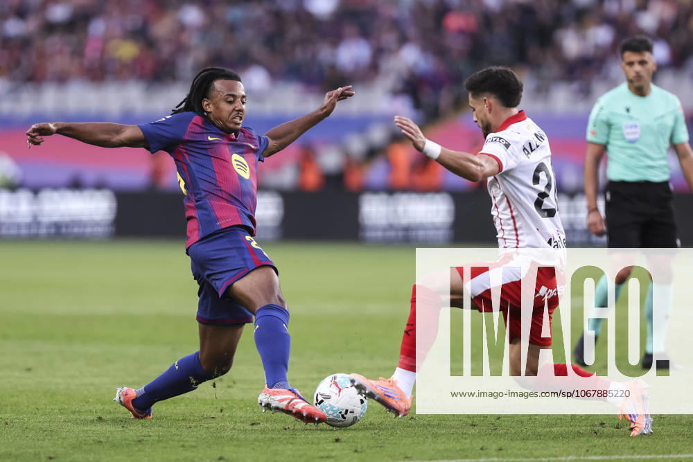 Jules Kounde of FC Barcelona, Barca and Alex Moreno of Girona FC compete for the ball during the Spanish league, La Liga EA Sports, football match played between FC Barcelona and Girona FC at Estadi Olimpic Lluis Companys on October 18, 2025 in Barcelona, Spain. Barcelona SPAIN - ZUMAa181 20251018_zaa_a181_115