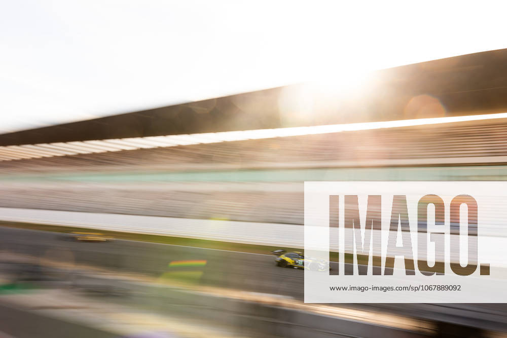 AUTO - ELMS - 4 HOURS OF PORTIMAO 2025 63 BERRY Martin (sgp), HANAFIN Lorcan (gbr), SCHILLER Fabian (gbr), Iron Lynx, Mercedes-AMG GT3 Evo, LMGT3, action during the 4 Hours of Portimao, 6th round of the 2025 European Le Mans Series on the Autodromo Internacional do Algarve from October 16 to 18, 2025 in Portimao, Portugal -