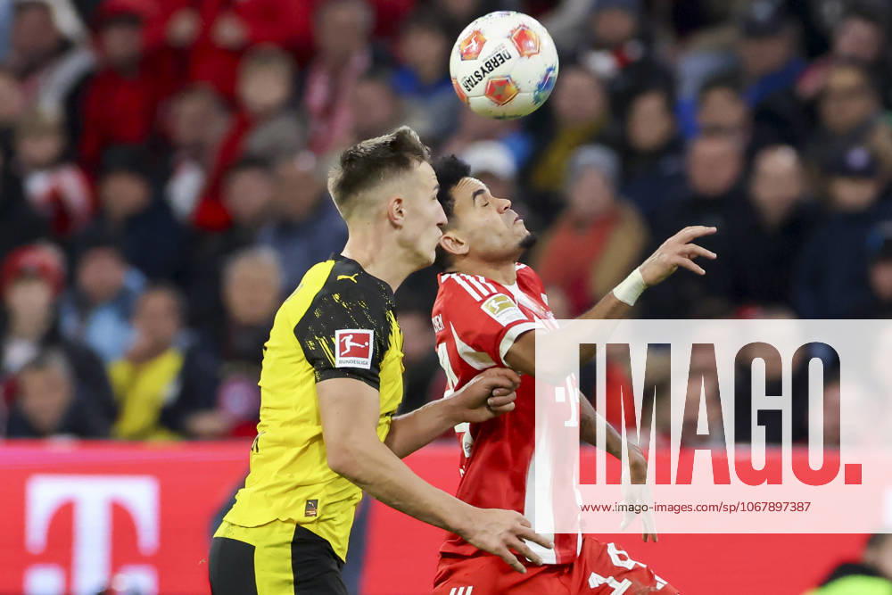 Nico Schlotterbeck (Borussia Dortmund) und Luis Diaz (FC Bayern Muenchen) kaempfen um den Ball, Bundesliga, FC Bayern München v Borussia Dortmund, Allianz Arena am 18. October 2025 in München, Deutschland. (Foto von Marco Steinbrenner DeFodi Images) Nico Schlotterbeck (Borussia Dortmund) und Luis Diaz (FC Bayern Muenchen) battle for the ball, Bundesliga, FC Bayern München v Borussia Dortmund, Allianz Arena, October 18, 2025 in München, Germany. (Photo by Marco Steinbrenner DeFodi Images) DFL regulations prohibit any use of photographs as image sequences and or quasi-video. Nico Schlotterbeck Borussia Dortmund and Luis Diaz FC Bayern Muenchen battle for the ball, Bundesliga, FC Bayern München v Borussia Dortmund, Allianz Arena, October 18, 2025 in Munich, Germany Photo by Marco Steinbrenner DeFodi Images Nico Schlotterbeck Borussia Dortmund and Luis Diaz FC Bayern Muenchen battle for the ball, Bundesliga, FC Bayern München v Borussia Dortmund, Allianz Arena, October 18, 2025 in München, Germany Photo by Marco Steinbrenner DeFodi Images DFL regulations prohibit any use of photographs as image sequences and or quasi video