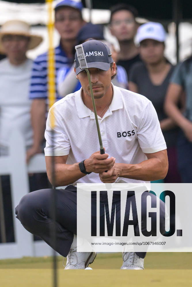 Macau Open Golf , Final Round, Macau Golf and Country Club Coloane, Macao, China . Germanyâ€⠢s Dominic Foos Wins the Macau Open Golf after a tiebreaker with Taiwans Wang, Foos iDuring the tie-breakers Macao China - ZUMAr144 20251019_zap_r144_027