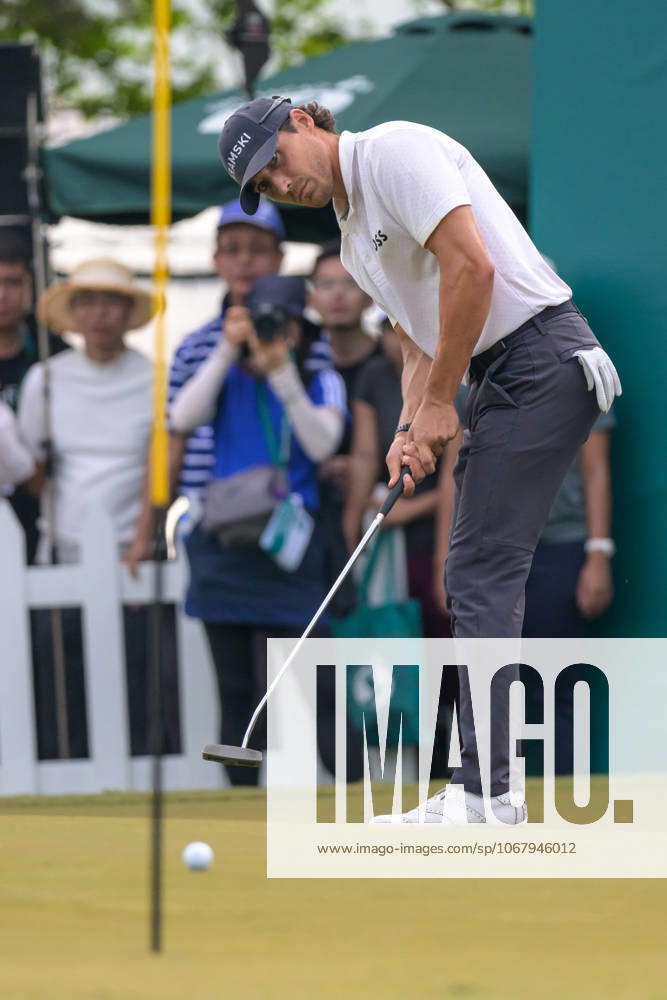 Macau Open Golf , Final Round, Macau Golf and Country Club Coloane, Macao, China . GermanyÃ¢â‚¬â ¢s Dominic Foos Wins the Macau Open Golf after a tiebreaker with Taiwans Wang, Foos iDuring the tie-breakers Macao China - ZUMAr144 20251019_zap_r144_029