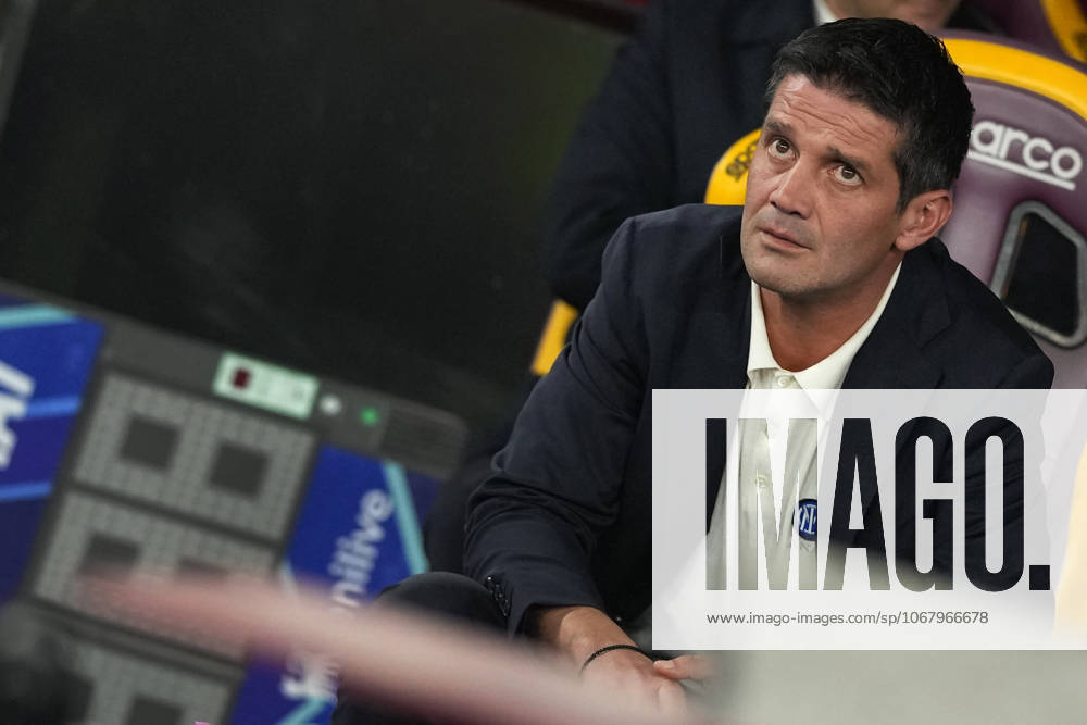 Cristian Chivu, head coach of FC Internazionale, during the Serie A 2025 2026 football match between AS Roma and FC Internazionale at Stadio Olimpico in Rome (Italy), October 18, 2025. antoniettaxbaldassarre