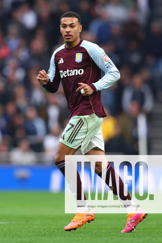 London, England, 19th October 2025. Morgan Rogers of Aston Villa during the Tottenham Hotspur vs Aston Villa Premier League match at the Tottenham Hotspur Stadium, London. Picture credit should read: Paul Terry Sportimage . SPI_059_PT_Tottenham_Villa SPI-4223-0059