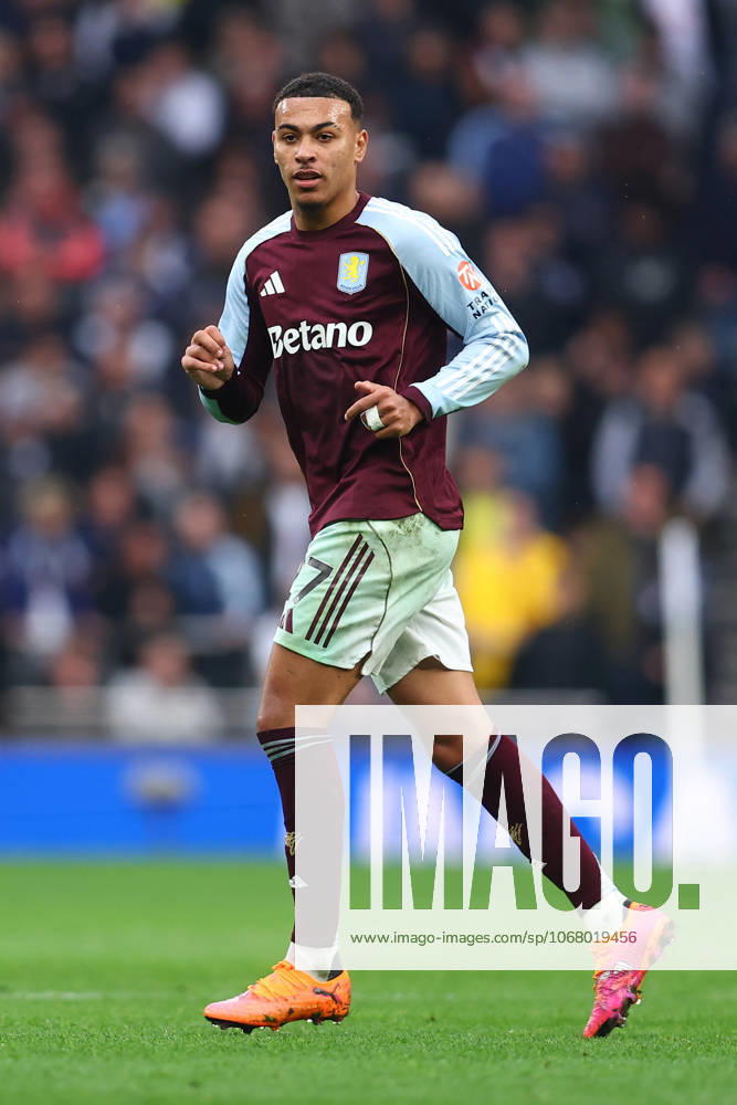 London, England, 19th October 2025. Morgan Rogers of Aston Villa during the Tottenham Hotspur vs Aston Villa Premier League match at the Tottenham Hotspur Stadium, London. Picture credit should read: Paul Terry Sportimage . SPI_108_PT_Tottenham_Villa SPI-4223-0108