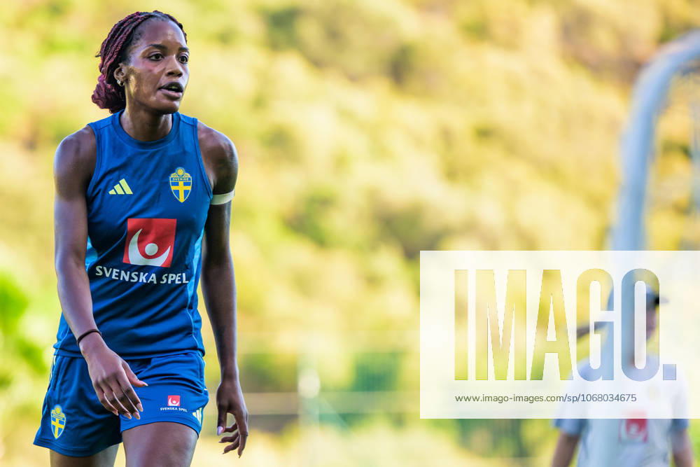 Evelyn Ijeh of the Swedish women s national football team at a training session on October 20, 2025 in Benahavis. Photo: Ludvig Thunman BILDBYRAN kod LT LT0731 fotboll football soccer fotball träning practice training sverige sweden dam bbeng