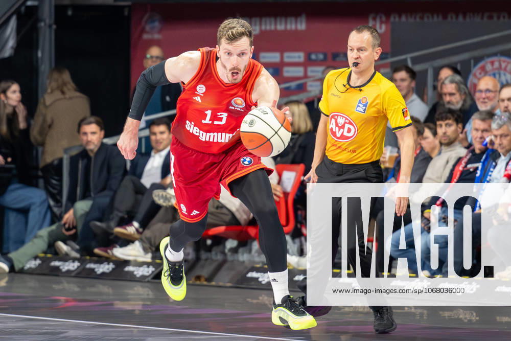 Andreas Obst 13 (FC Bayern Basketball) mit offenem Mund, Action, FC Bayern Basketball vs. Basketball Loewen Braunschweig, BBL-Pokal, Achtelfinale, 20.10.2025 Muenchen Bayern Deutschland