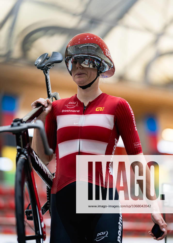2025 Tissot UCI Track World Championships Picture by Alex Whitehead SWpix.com - 20 10 2025 - Cycling - 2025 Tissot UCI Track World Championships - Velodromo PenalolÃ n, Santiago, Chile - Training - Amalie Dideriksen of Denmark. Santiago Velodromo Parque PenalolÃ n Chile