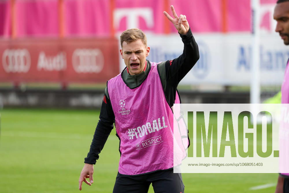 Joshua Kimmich (FC Bayern Muenchen, 06) gestikuliert, GER, Abschlusstraining, FC Bayern Muenchen, Fussball, UEFA Champions League, Liga-Phase, 3. Spieltag, Saison 2025 2026, 21.10.2025, GER, Abschlusstraining, FC Bayern Muenchen, Fussball, UEFA Champions League, Liga-Phase, 3. Spieltag, Saison 2025 2026, 21.10.2025 Muenchen