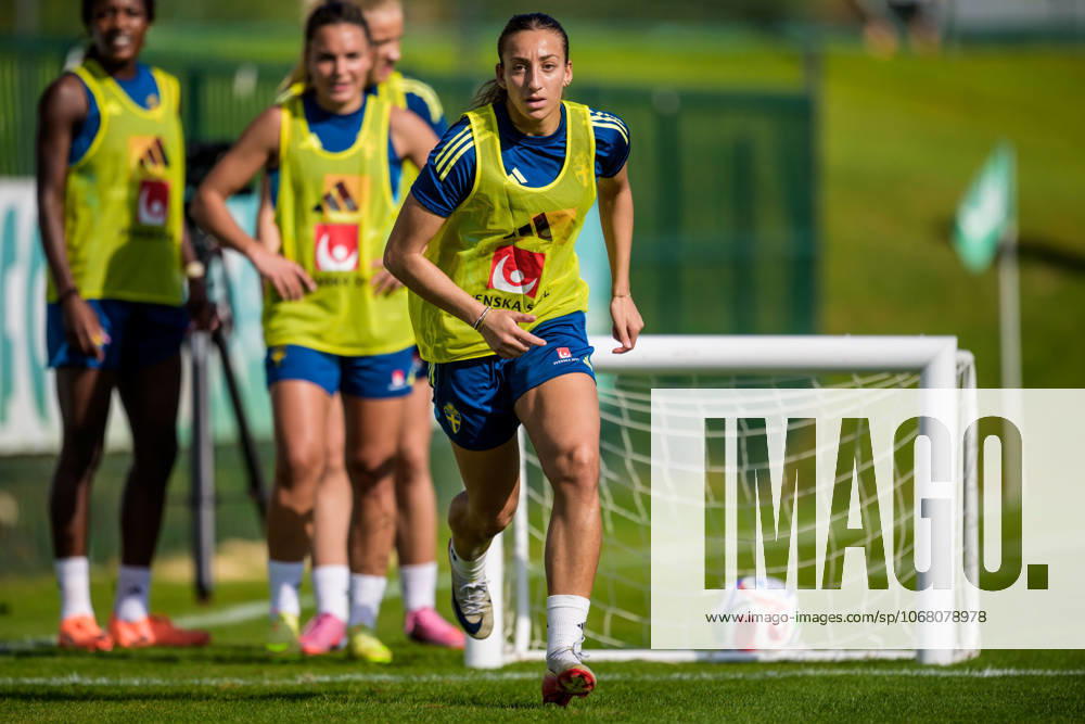 Rosa Kafaji of the Swedish women s national football team on October 22, 2025 in Benahavis. Photo: Ludvig Thunman BILDBYRAN kod LT LT0733 fotboll football soccer fotball träning practice training sverige sweden dam bbeng