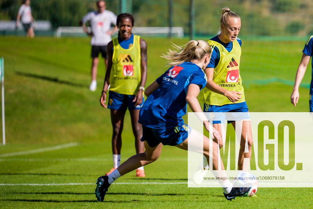 Hanna Bennison of the Swedish women s national football team on October 22, 2025 in Benahavis. Photo: Ludvig Thunman BILDBYRAN kod LT LT0733 fotboll football soccer fotball träning practice training sverige sweden dam bbeng