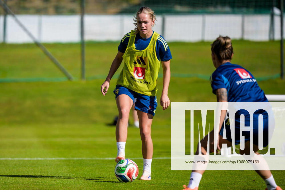 Hanna Lundkvist of the Swedish women s national football team on October 22, 2025 in Benahavis. Photo: Ludvig Thunman BILDBYRAN kod LT LT0733 fotboll football soccer fotball träning practice training sverige sweden dam bbeng