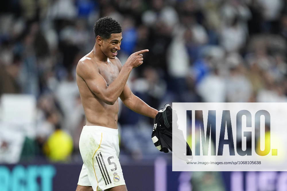 Jude Bellingham of Real Madrid CF celebrates the victory during the UEFA Champions League 2025 26 League Phase MD3 match between Real Madrid C.F. and Juventus FC at Estadio Santiago Bernabeu on October 22, 2025 in Madrid, Spain. Madrid Spain - ZUMAa181 20251022_zaa_a181_234