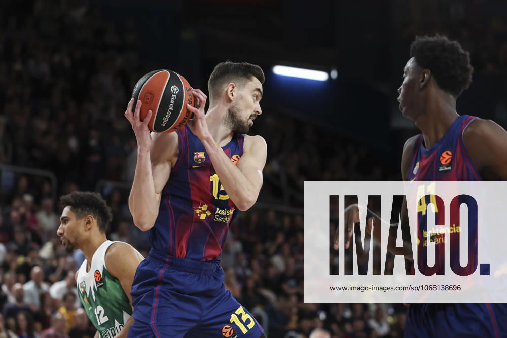 Tomas Satoransky of FC Barcelona, Barca in action during the Turkish Airlines Euroleague 2025 26 League Phase MD6 match played between FC Barcelona and Zalgiris Kaunas at Palau Blaugrana on October 23, 2025 in Barcelona, Spain. Barcelona Spain - ZUMAa181 20251023_zaa_a181_083