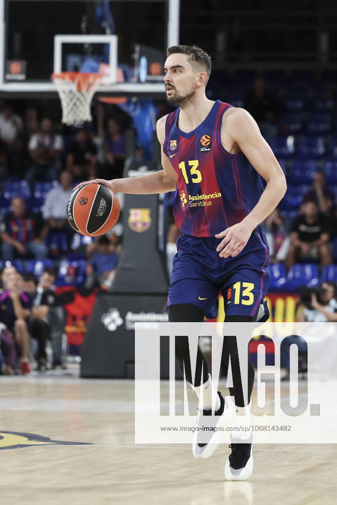 Tomas Satoransky of FC Barcelona, Barca in action during the Turkish Airlines Euroleague 2025 26 League Phase MD6 match played between FC Barcelona and Zalgiris Kaunas at Palau Blaugrana on October 23, 2025 in Barcelona, Spain. Barcelona Spain - ZUMAa181 20251023_zaa_a181_123