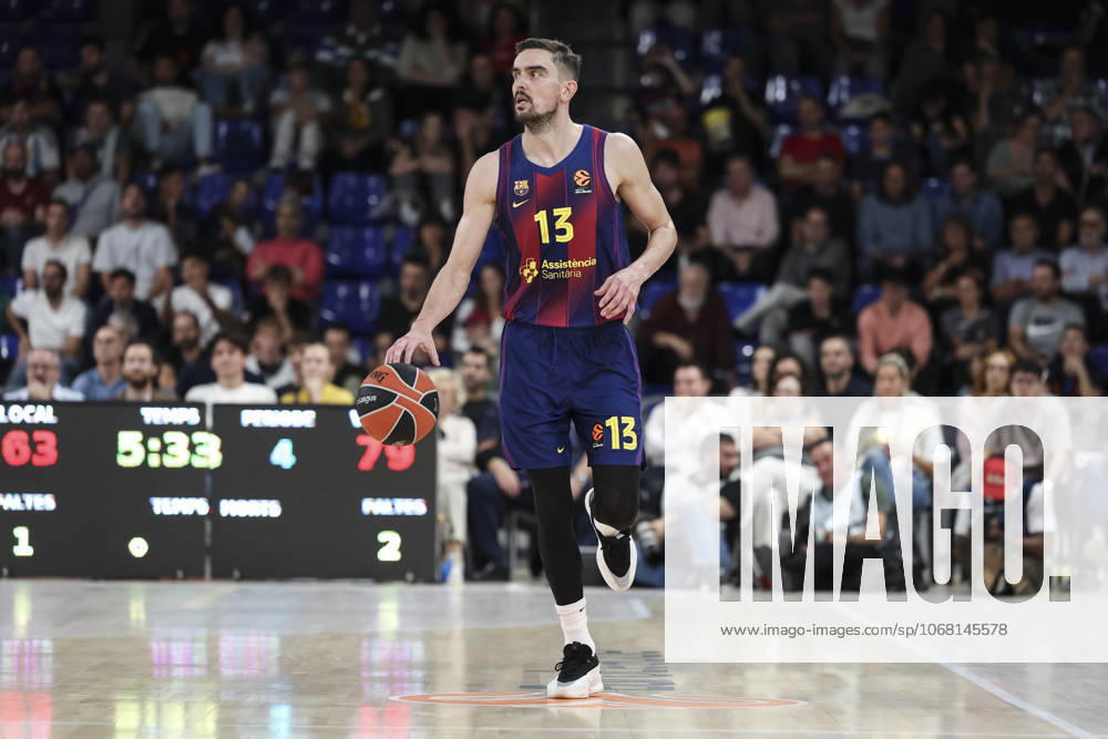 Tomas Satoransky of FC Barcelona, Barca in action during the Turkish Airlines Euroleague 2025 26 League Phase MD6 match played between FC Barcelona and Zalgiris Kaunas at Palau Blaugrana on October 23, 2025 in Barcelona, Spain. Barcelona Spain - ZUMAa181 20251023_zaa_a181_136